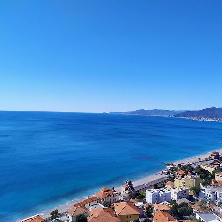 Villa Ischia Attico Sul Mare A Verezzi Borgio Verezzi Exteriér fotografie
