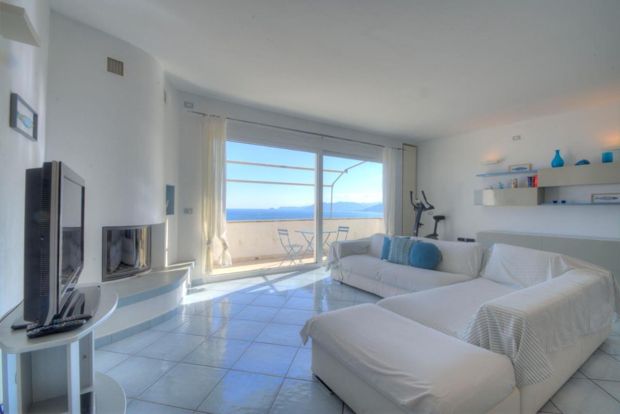 Villa Ischia Attico Sul Mare A Verezzi Borgio Verezzi Exteriér fotografie