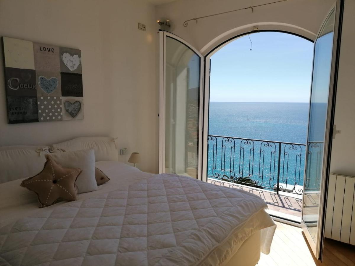 Villa Ischia Attico Sul Mare A Verezzi Borgio Verezzi Exteriér fotografie