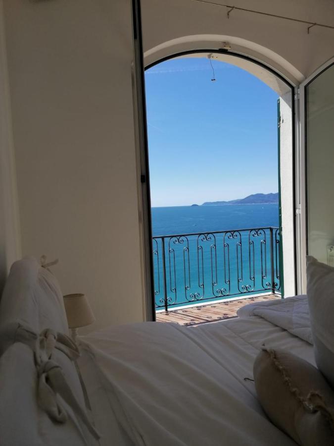 Villa Ischia Attico Sul Mare A Verezzi Borgio Verezzi Exteriér fotografie